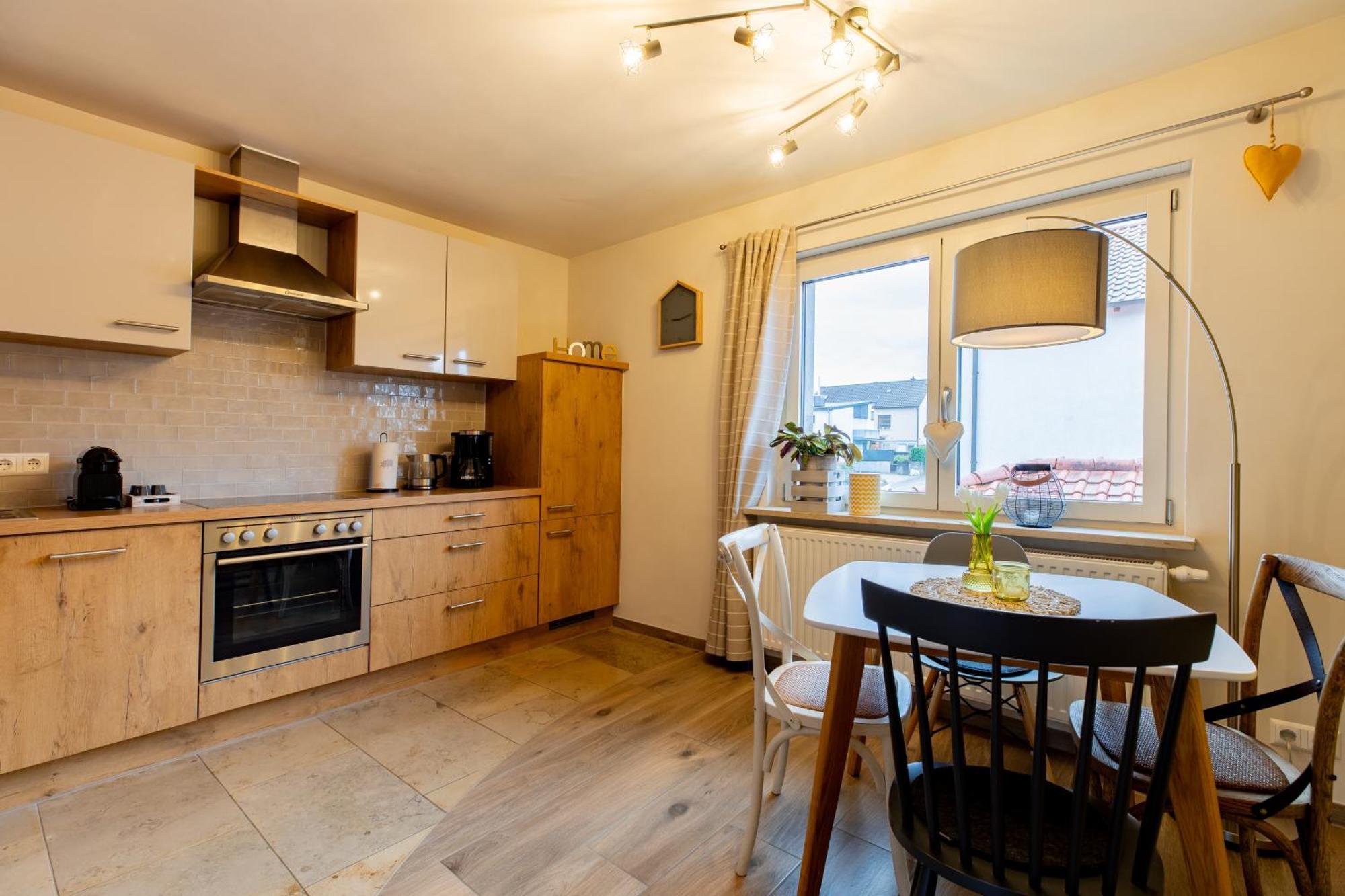 Laura's Heimat Apartment